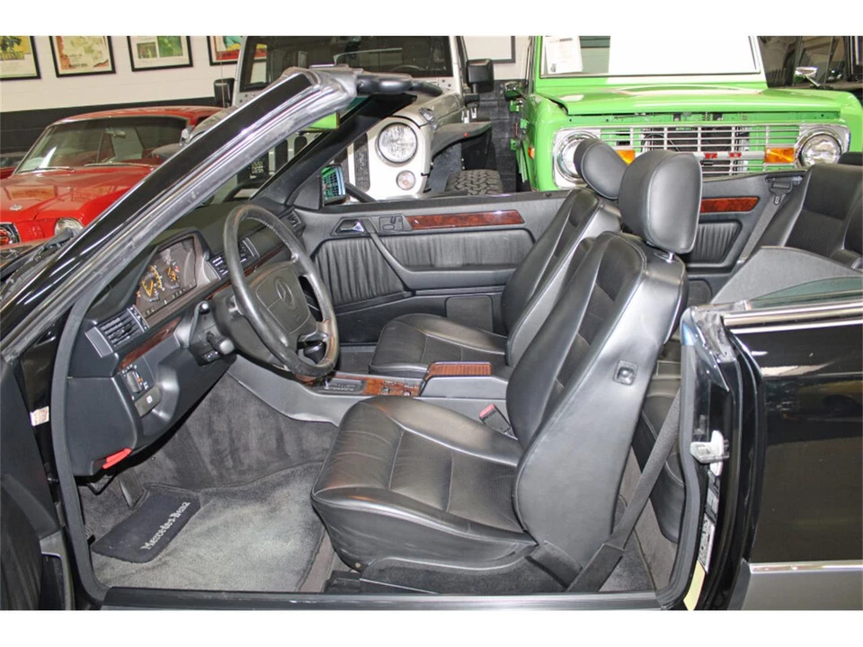 1994 Mercedes-Benz W124 E-Class - Image 28 of 31
