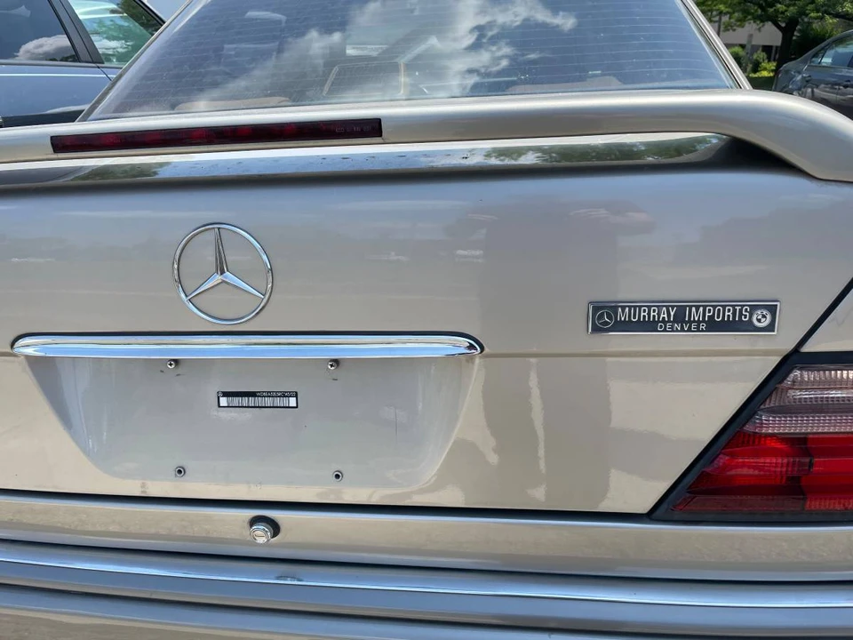 1994 Mercedes-Benz W124 E-Class - Image 3 of 9