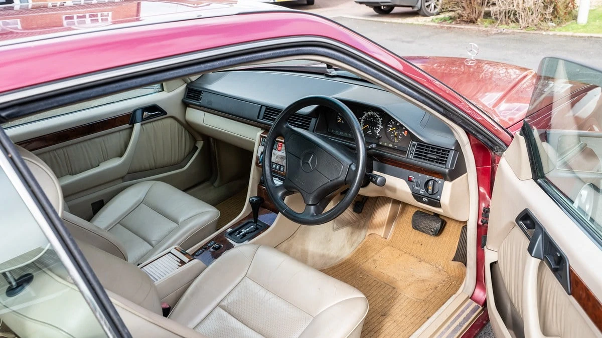1994 Mercedes-Benz W124 E-Class - Image 22 of 30