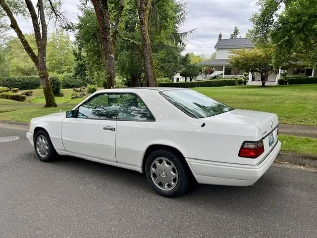 1994 Mercedes-Benz W124 E-Class - Image 4 of 18