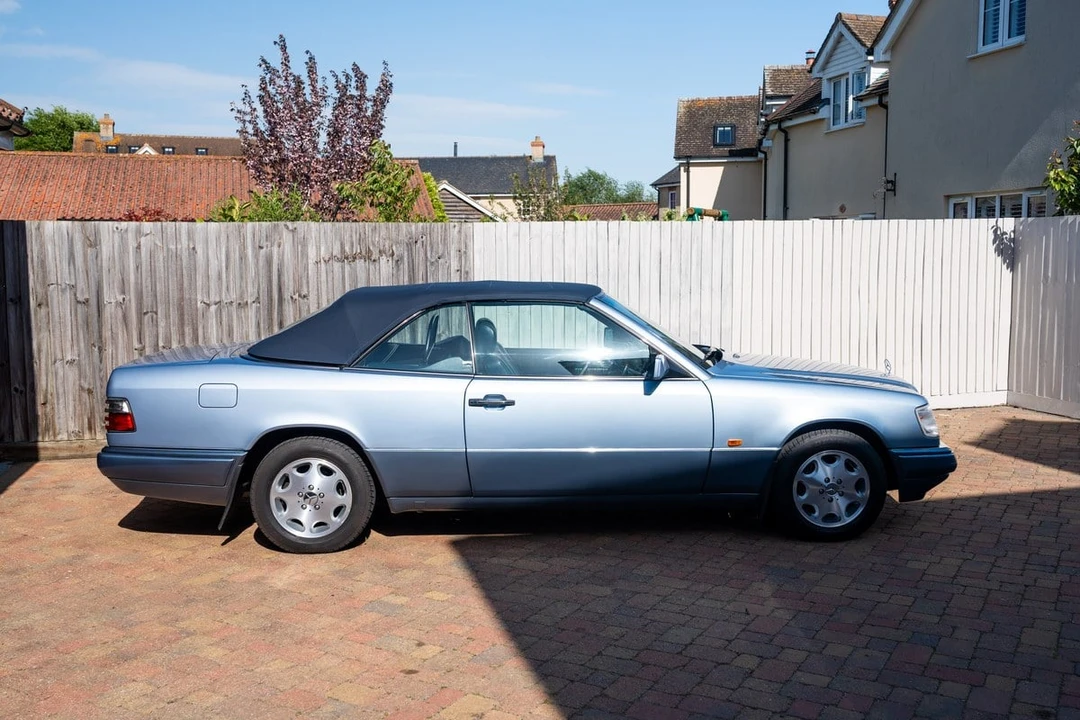 1994 Mercedes-Benz W124 E-Class - Image 9 of 31