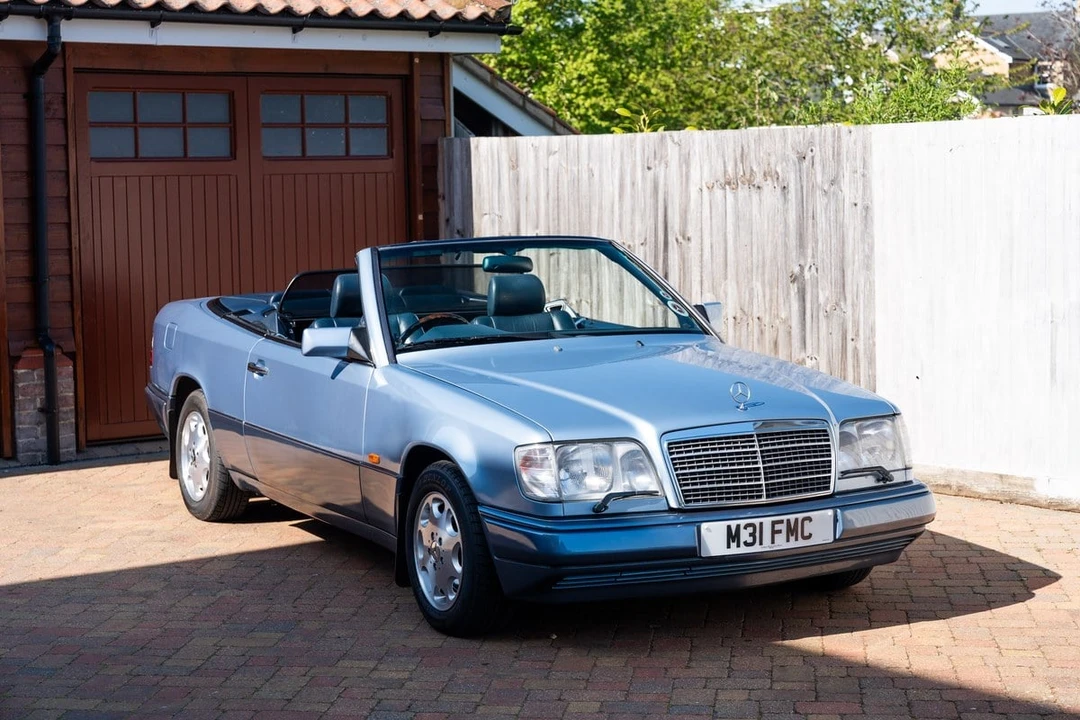 1994 Mercedes-Benz W124 E-Class - Image 2 of 31