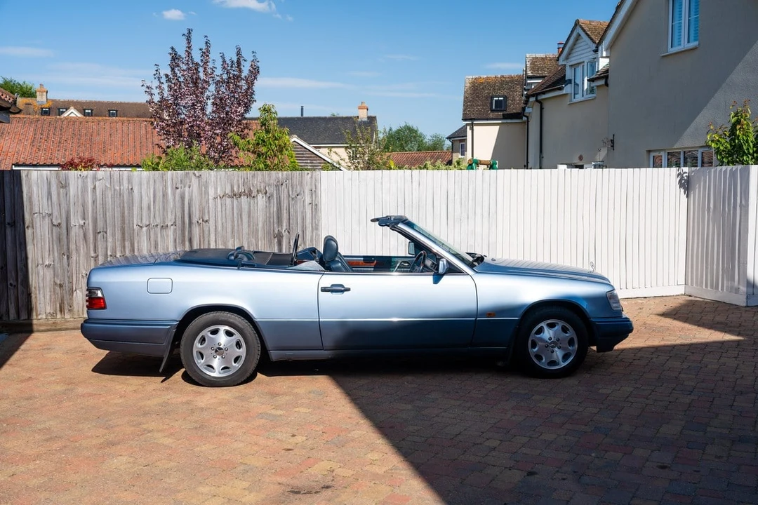 1994 Mercedes-Benz W124 E-Class - Image 15 of 31