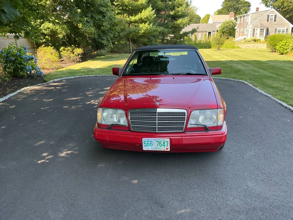 1994 Mercedes-Benz W124 E-Class - Image 9 of 12