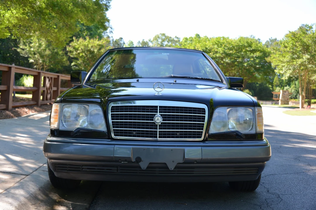 1994 Mercedes-Benz W124 E-Class - Image 10 of 31