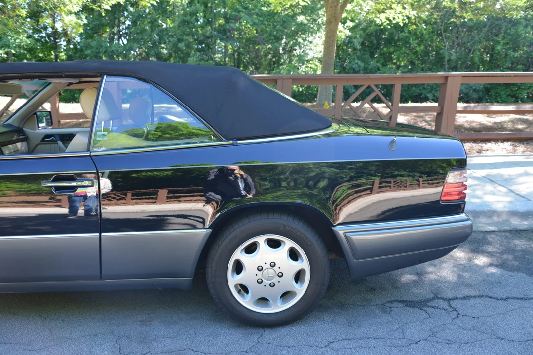 1994 Mercedes-Benz W124 E-Class - Image 24 of 31