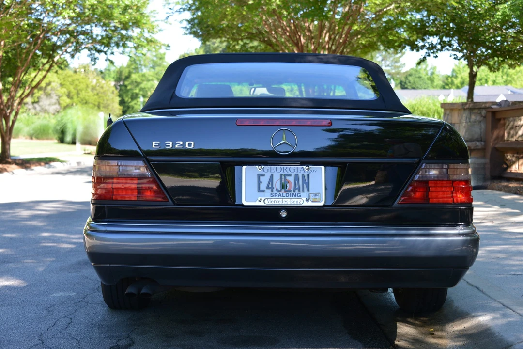 1994 Mercedes-Benz W124 E-Class - Image 27 of 31