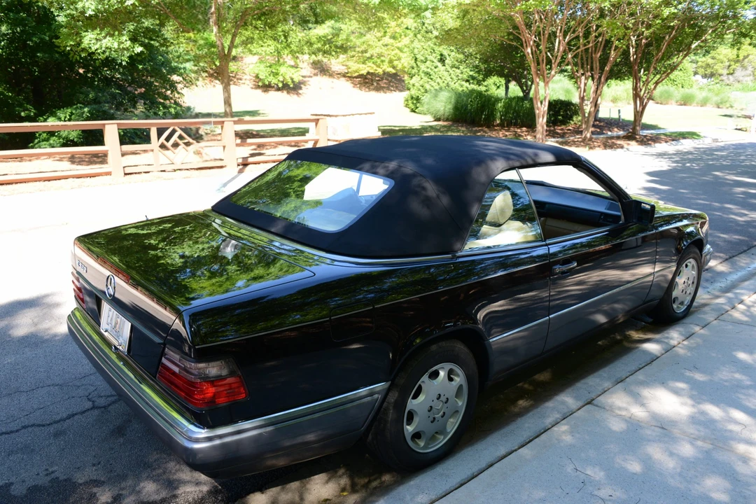 1994 Mercedes-Benz W124 E-Class - Image 4 of 31