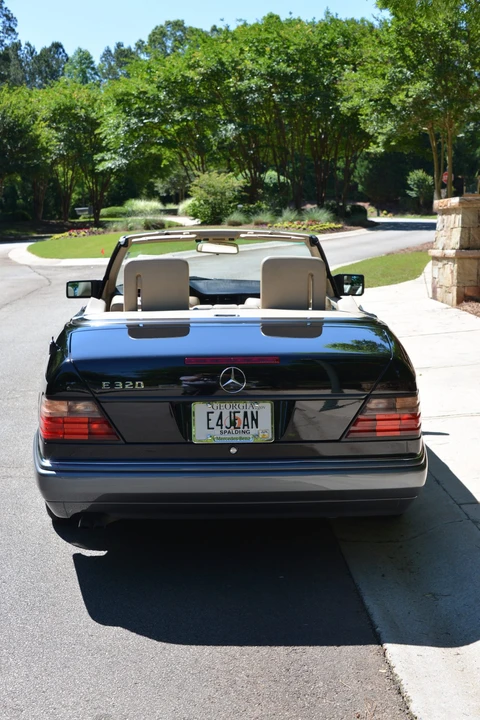 1994 Mercedes-Benz W124 E-Class - Image 18 of 31