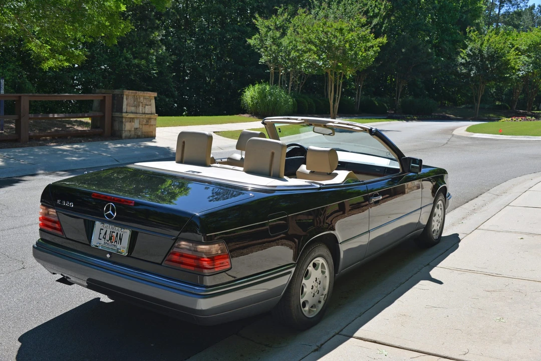 1994 Mercedes-Benz W124 E-Class - Image 20 of 31
