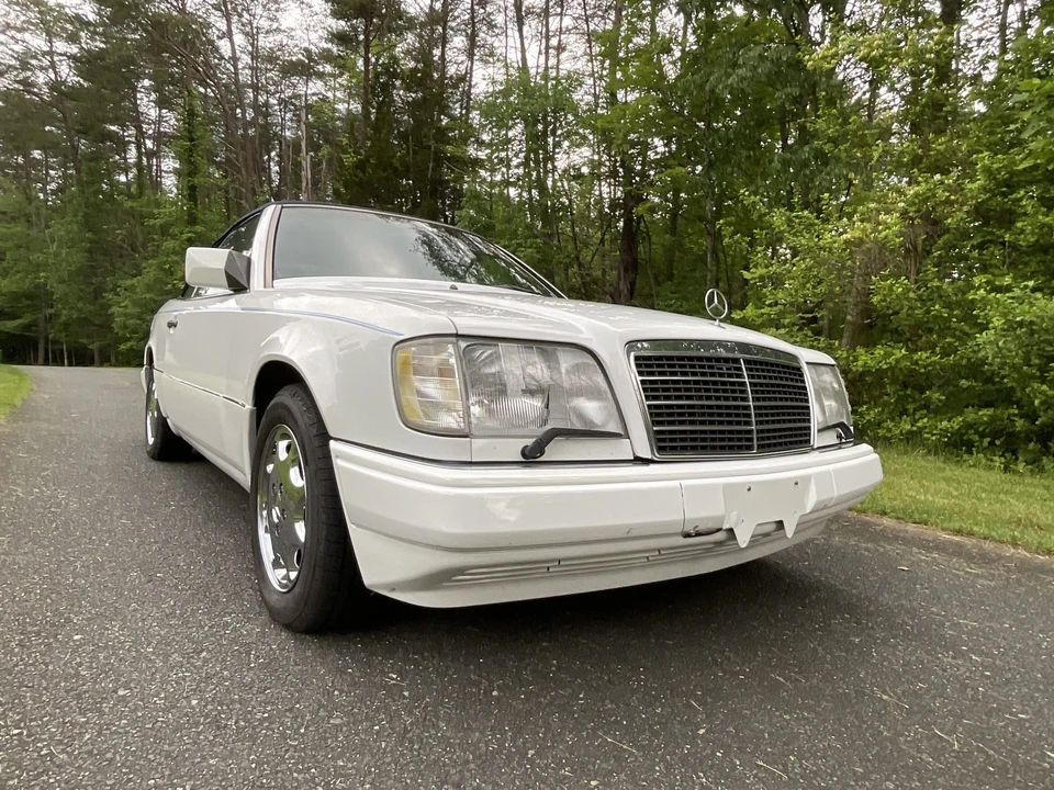 1994 Mercedes-Benz W124 E-Class - Image 11 of 31