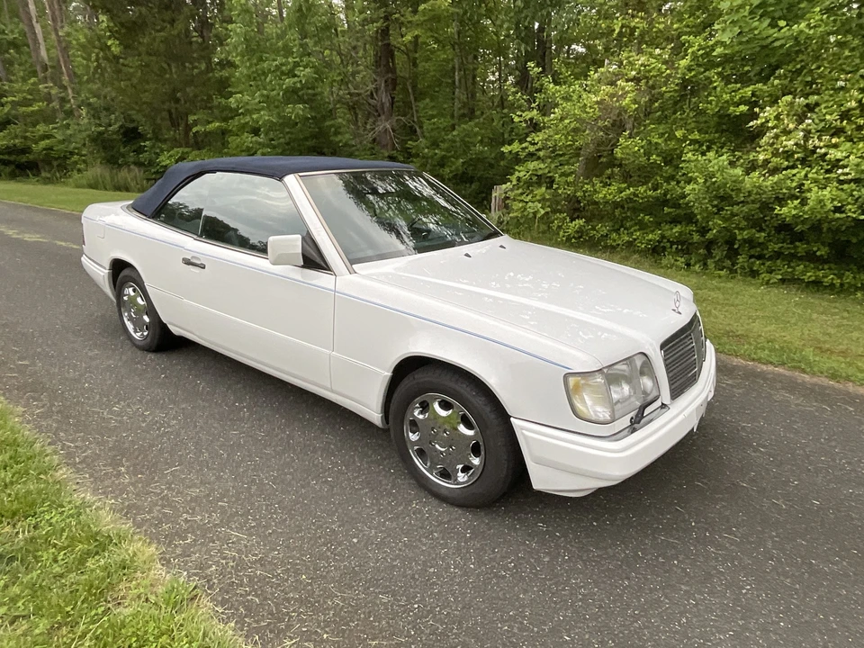 1994 Mercedes-Benz W124 E-Class - Image 17 of 31