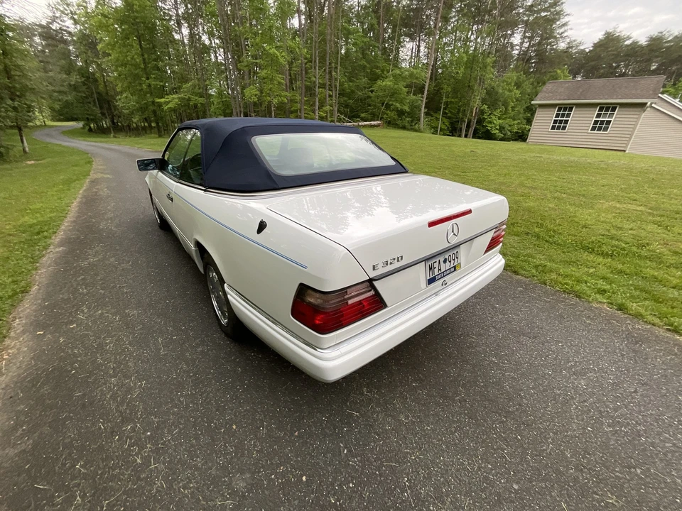 1994 Mercedes-Benz W124 E-Class - Image 24 of 31