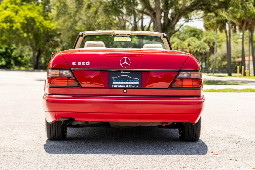 1994 Mercedes-Benz W124 E-Class - Image 6 of 31