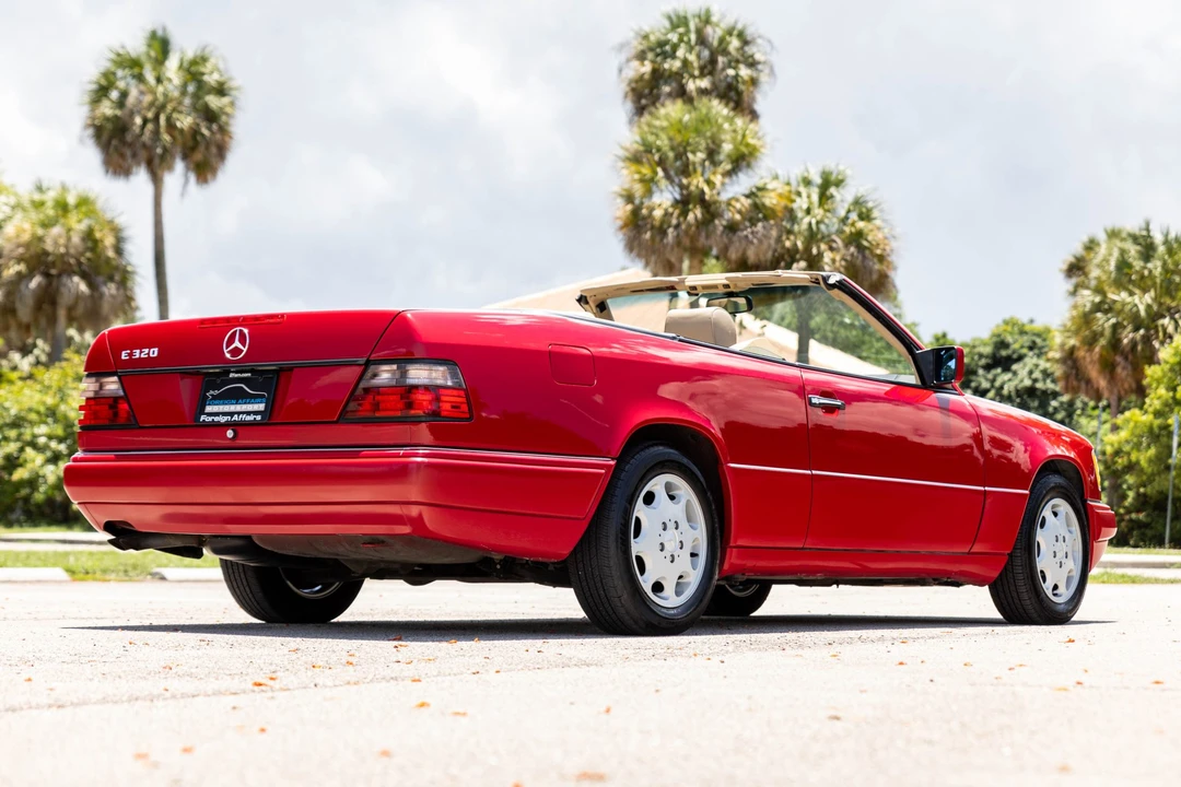 1994 Mercedes-Benz W124 E-Class - Image 5 of 31
