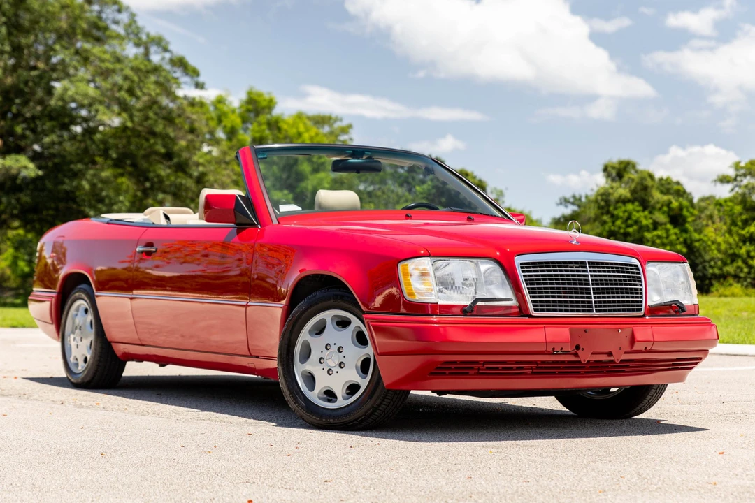 1994 Mercedes-Benz W124 E-Class - Image 2 of 31