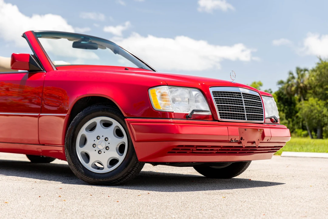 1994 Mercedes-Benz W124 E-Class - Image 14 of 31