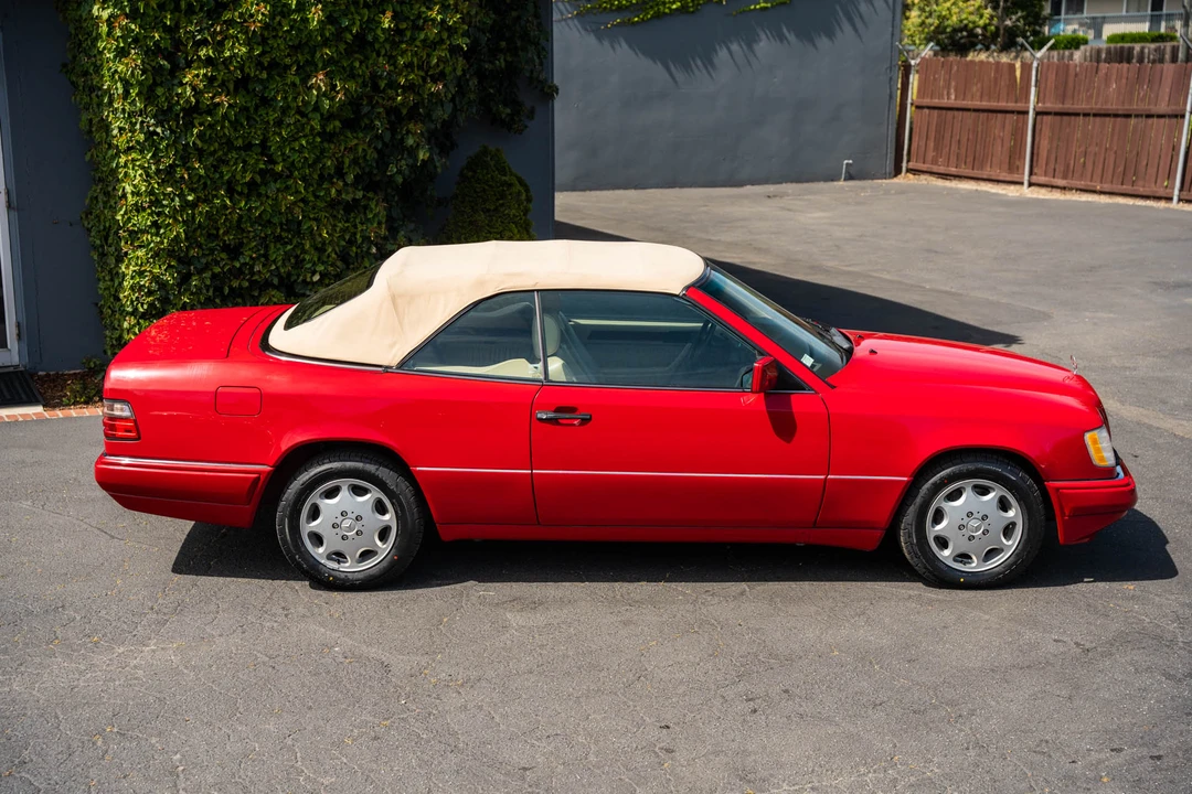 1994 Mercedes-Benz W124 E-Class - Image 16 of 31