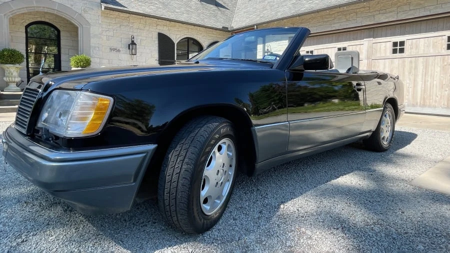 1994 Mercedes-Benz W124 E-Class - Image 2 of 28