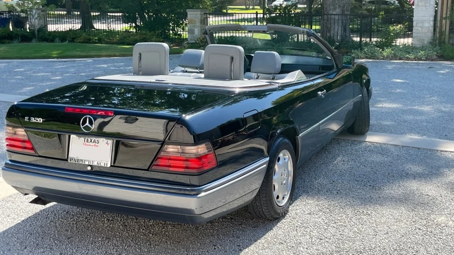 1994 Mercedes-Benz W124 E-Class - Image 25 of 28