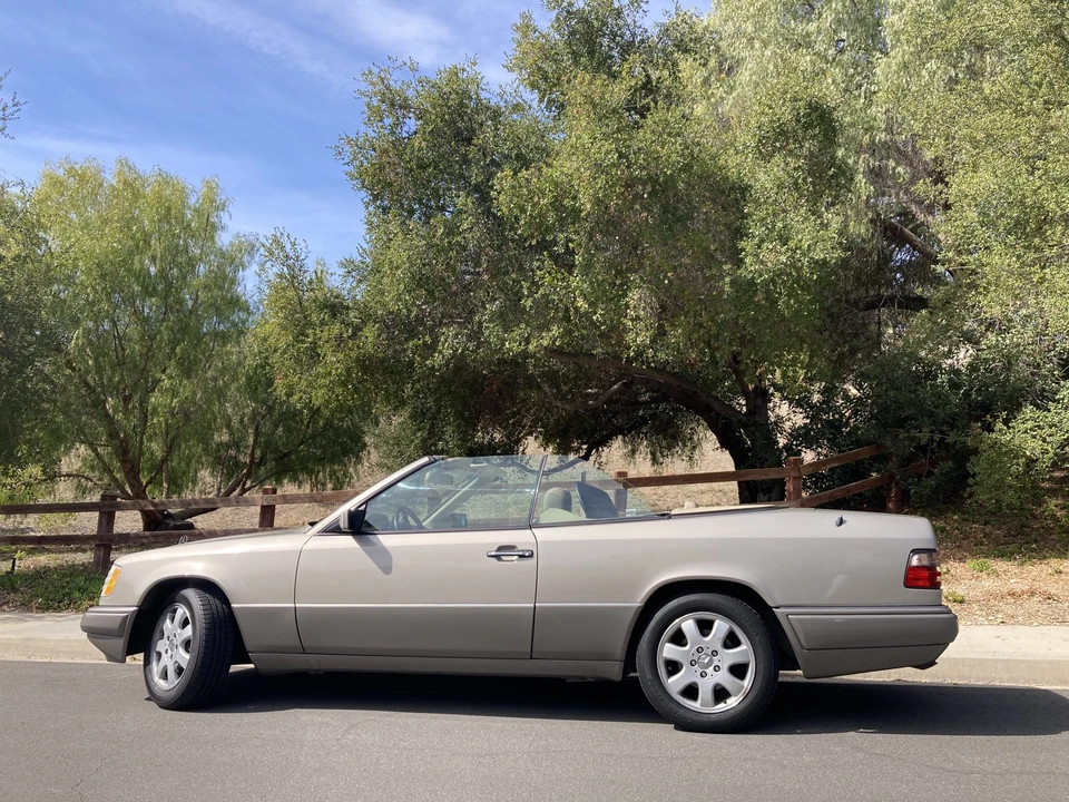 1994 Mercedes-Benz W124 E-Class - Image 4 of 31