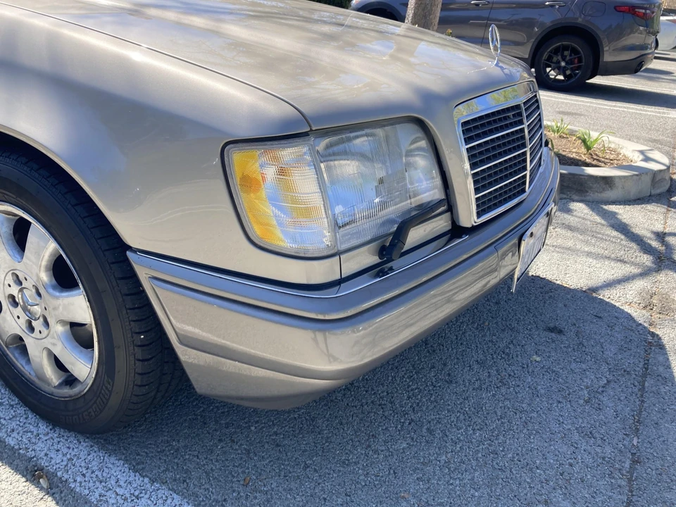 1994 Mercedes-Benz W124 E-Class - Image 25 of 31