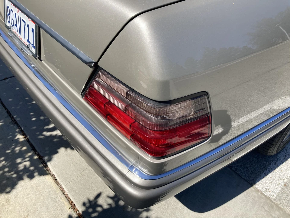 1994 Mercedes-Benz W124 E-Class - Image 20 of 31