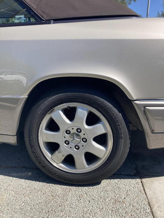 1994 Mercedes-Benz W124 E-Class - Image 28 of 31