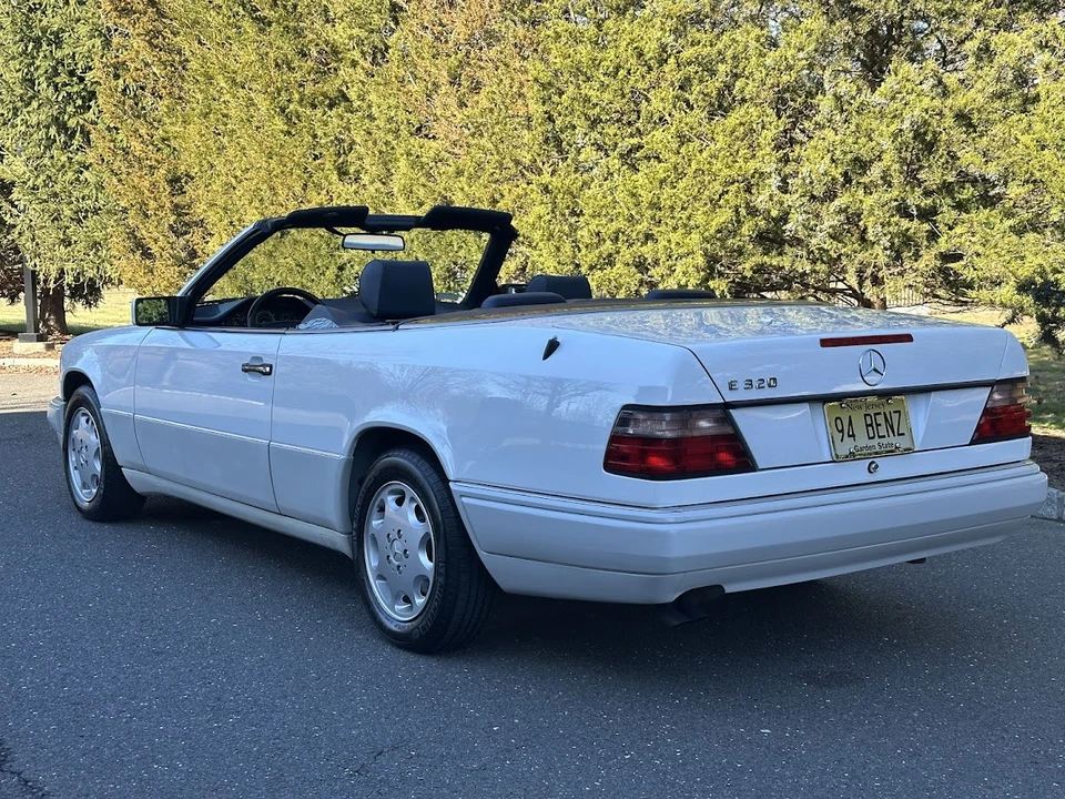 1994 Mercedes-Benz W124 E-Class - Image 20 of 31