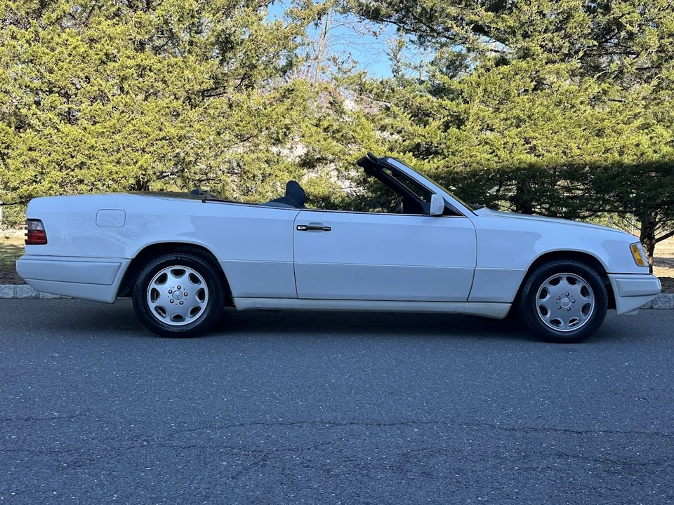 1994 Mercedes-Benz W124 E-Class - Image 15 of 31