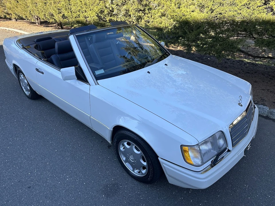 1994 Mercedes-Benz W124 E-Class - Image 14 of 31