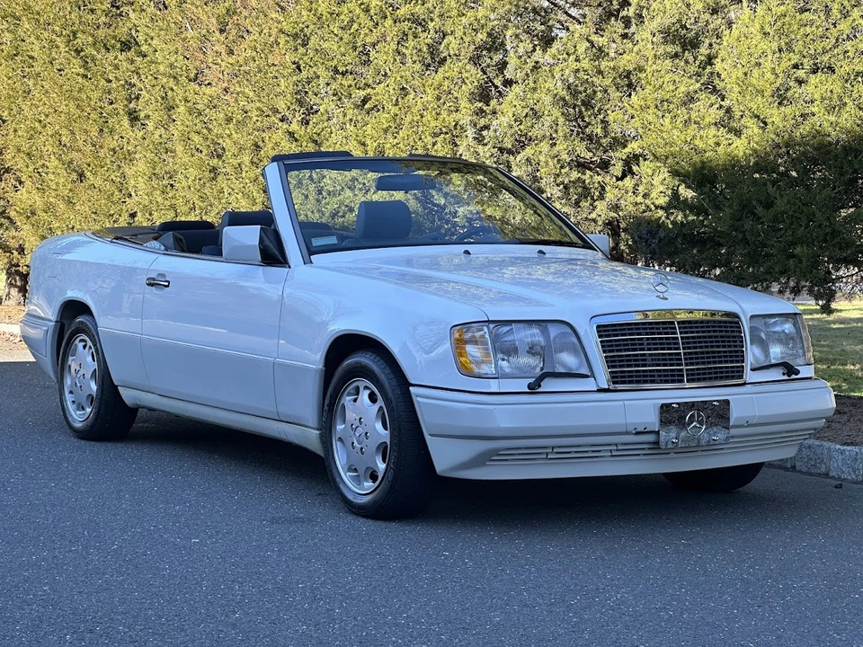 1994 Mercedes-Benz W124 E-Class - Image 11 of 31