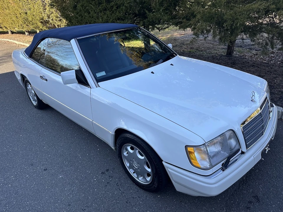 1994 Mercedes-Benz W124 E-Class - Image 31 of 31