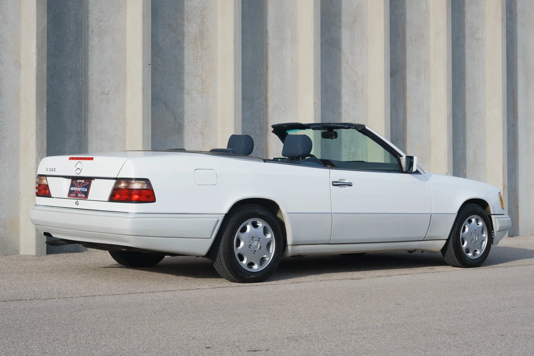 1994 Mercedes-Benz W124 E-Class - Image 9 of 31