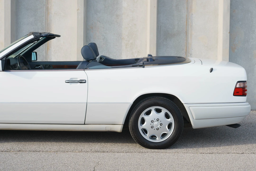 1994 Mercedes-Benz W124 E-Class - Image 21 of 31