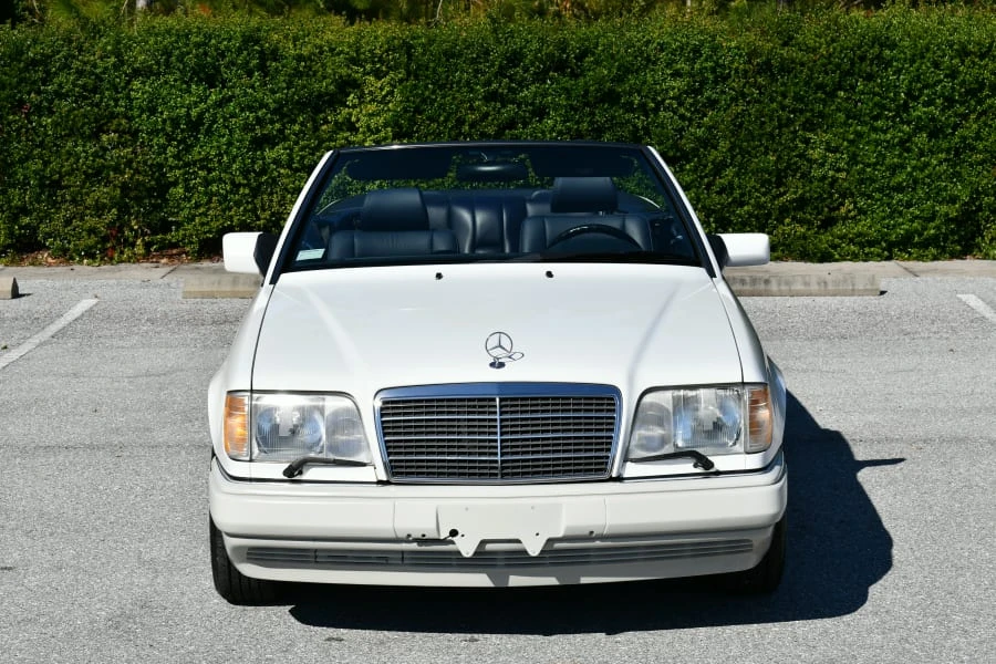 1994 Mercedes-Benz W124 E-Class - Image 12 of 27