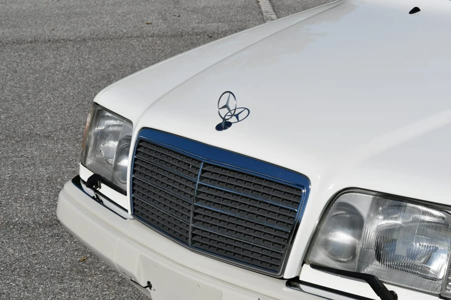 1994 Mercedes-Benz W124 E-Class - Image 18 of 27