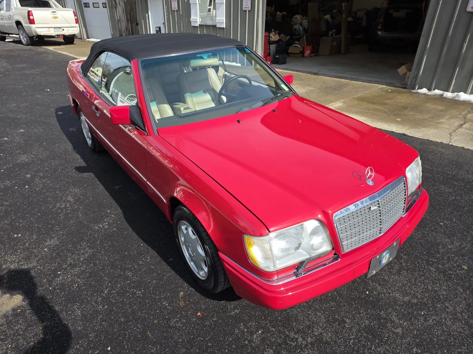 1994 Mercedes-Benz W124 E-Class - Image 6 of 31