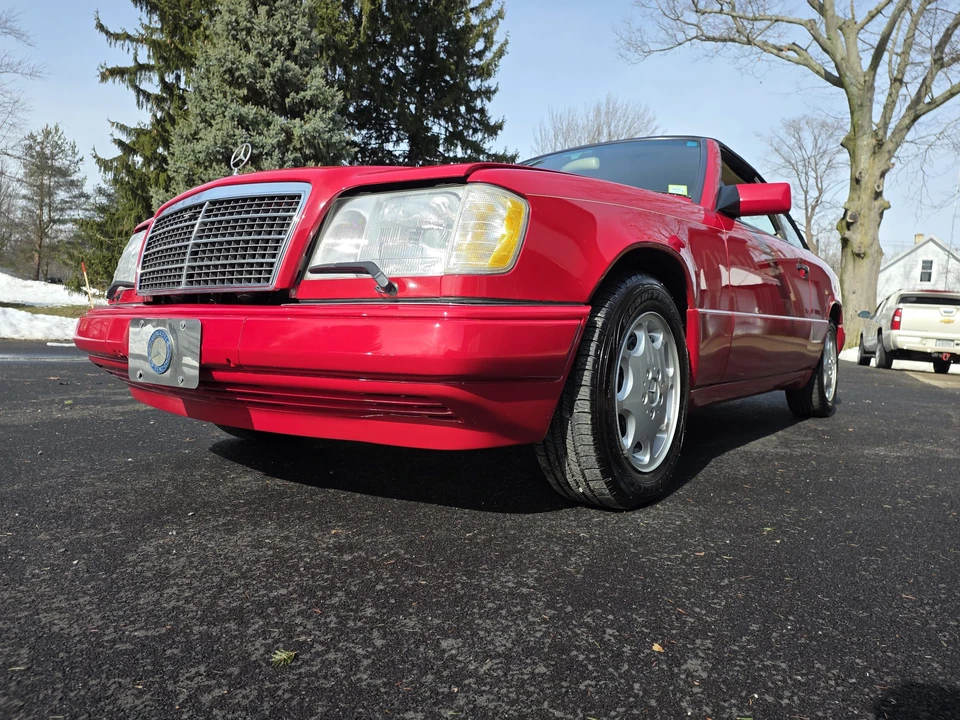 1994 Mercedes-Benz W124 E-Class - Image 13 of 31