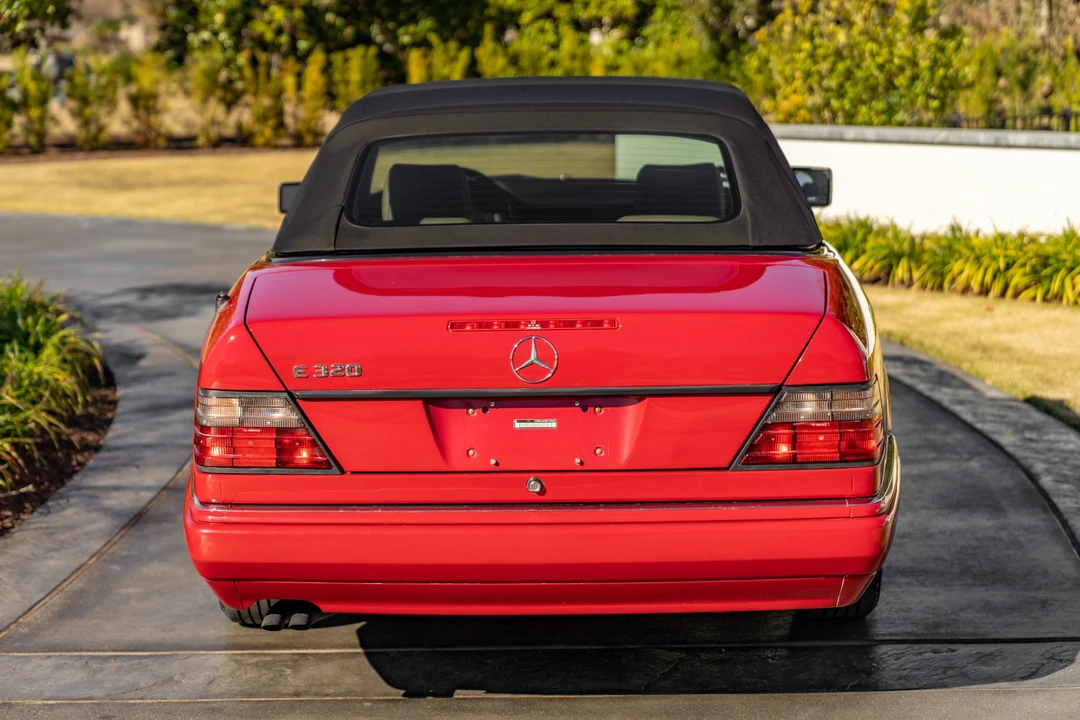 1994 Mercedes-Benz W124 E-Class - Image 14 of 31