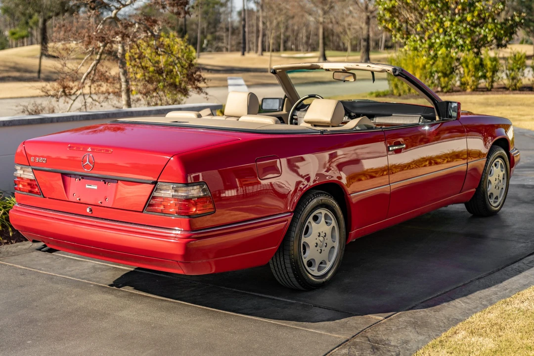 1994 Mercedes-Benz W124 E-Class - Image 7 of 31