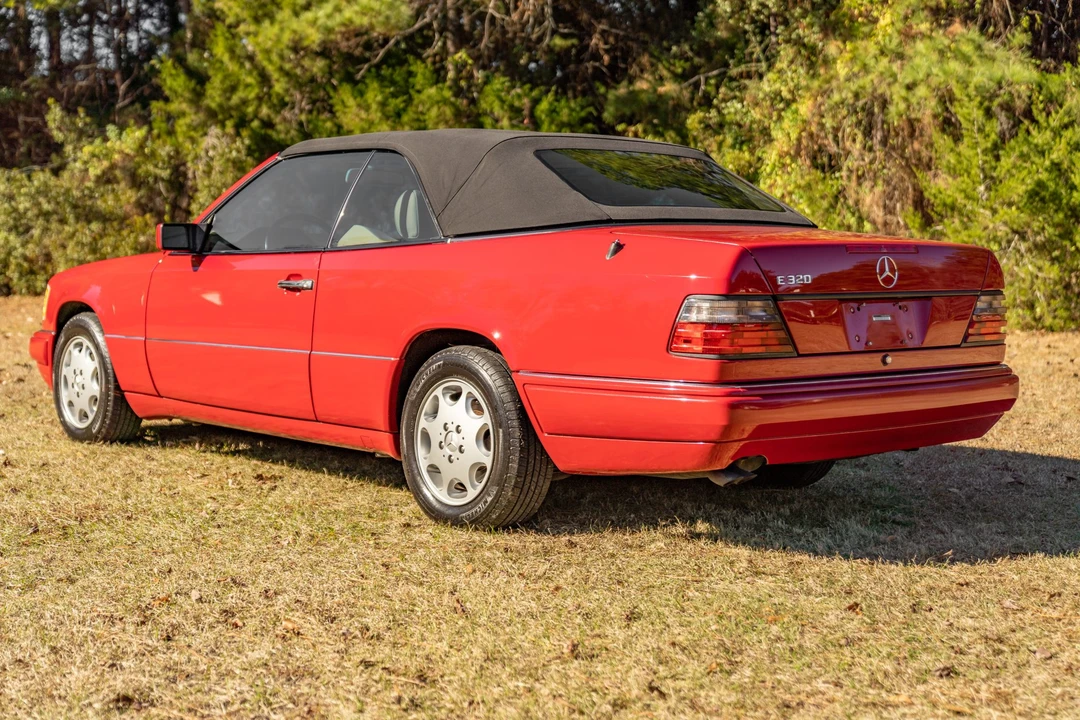 1994 Mercedes-Benz W124 E-Class - Image 22 of 31
