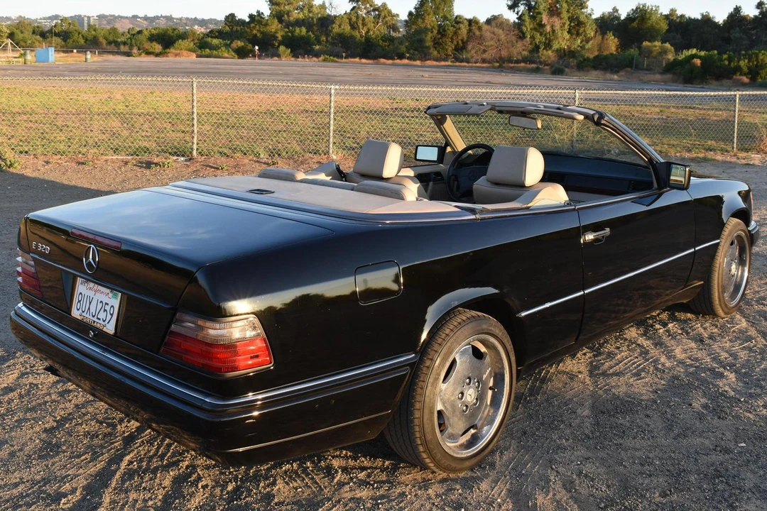 1994 Mercedes-Benz W124 E-Class - Image 4 of 6