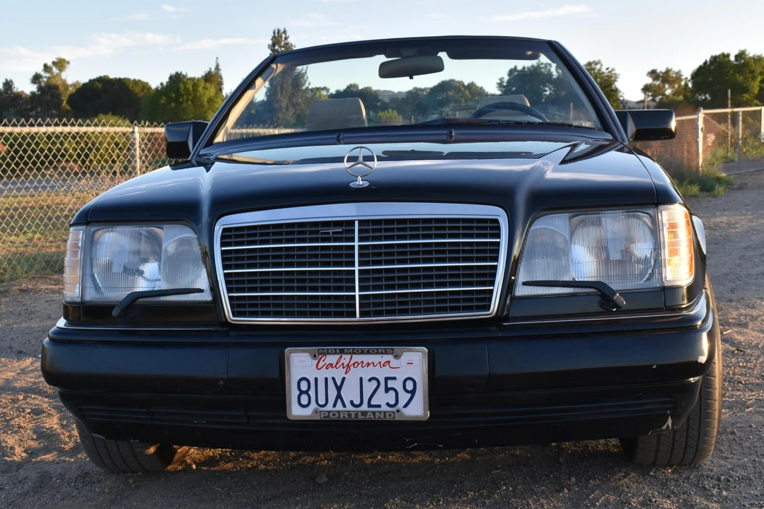 1994 Mercedes-Benz W124 E-Class - Image 2 of 6