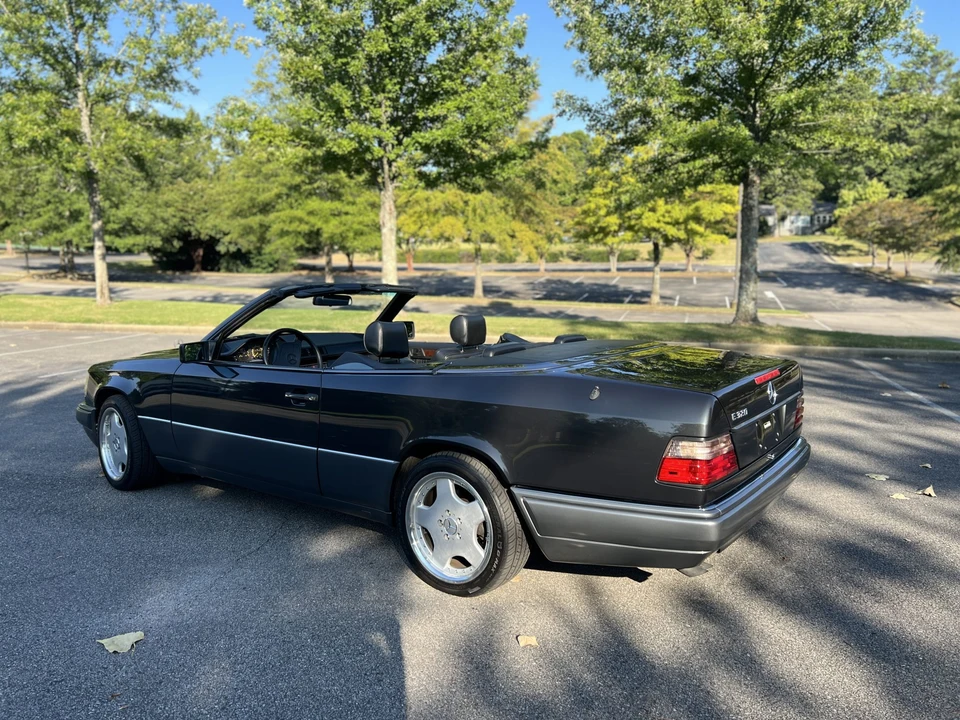 1994 Mercedes-Benz W124 E-Class - Image 17 of 31