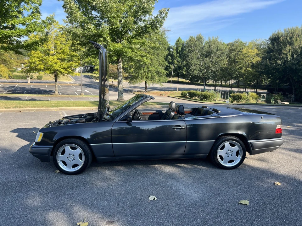 1994 Mercedes-Benz W124 E-Class - Image 26 of 31