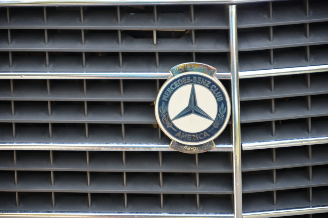 1994 Mercedes-Benz W124 E-Class - Image 16 of 31