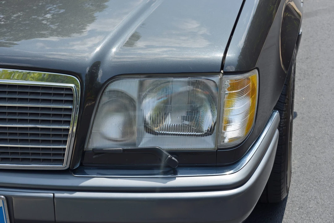 1994 Mercedes-Benz W124 E-Class - Image 18 of 31