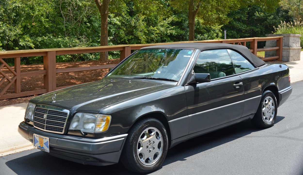 1994 Mercedes-Benz W124 E-Class - Image 9 of 31