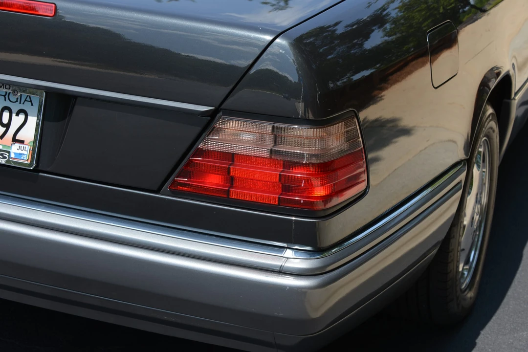 1994 Mercedes-Benz W124 E-Class - Image 31 of 31